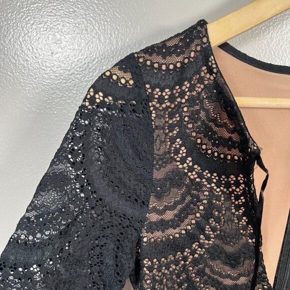 For Love & Lemons Rosalita Lace Dress Size Small Black Plunge Party Cocktail - Picture 5 of 12